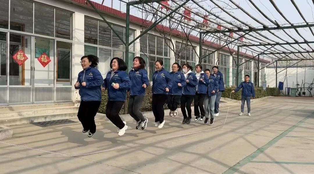 女神節(jié)快樂丨春風(fēng)如你，熠熠芳華